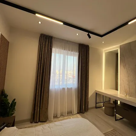 Lagoon 706 *