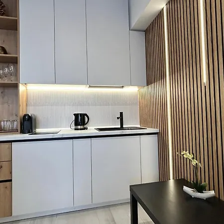 Lagoon 706 Apartment