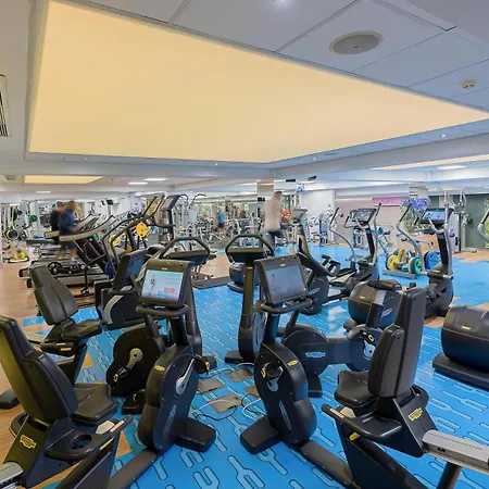 Lagoon 706 בוקרשט