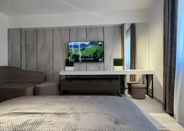 Lagoon 706 بوخارست