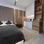 Lagoon 706 *