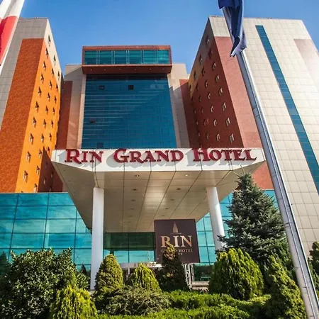 Lagoon 706 Бухарест